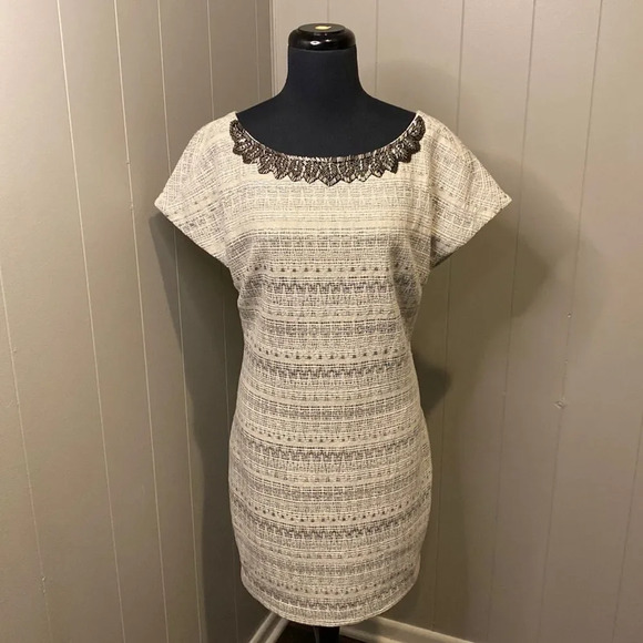 NEW Belle Badgley Mischka 6 'Harper' Ivory Tweed Dress - Picture 1 of 7